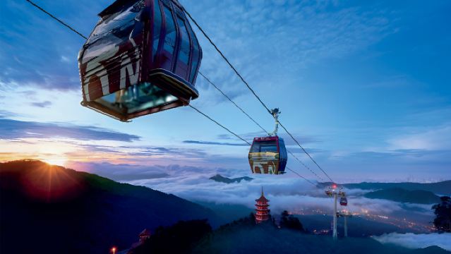 バトゥ洞窟+ゲンティンデイツアー:プレミアム・アウトレット、清水廟(ケーブルカー チケット込み)