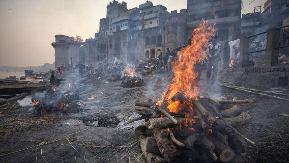Tour de peregrinación budista de 6 días: Benarés, Bodhgaya, Kushinagar y Lumbini