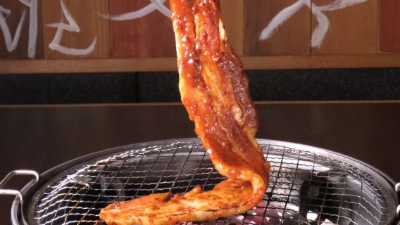 Якинику в Киото | Никуя-но Дайдокоро Киото Киямати Мясо |Вагю-фи-эс-эс-эс-эс