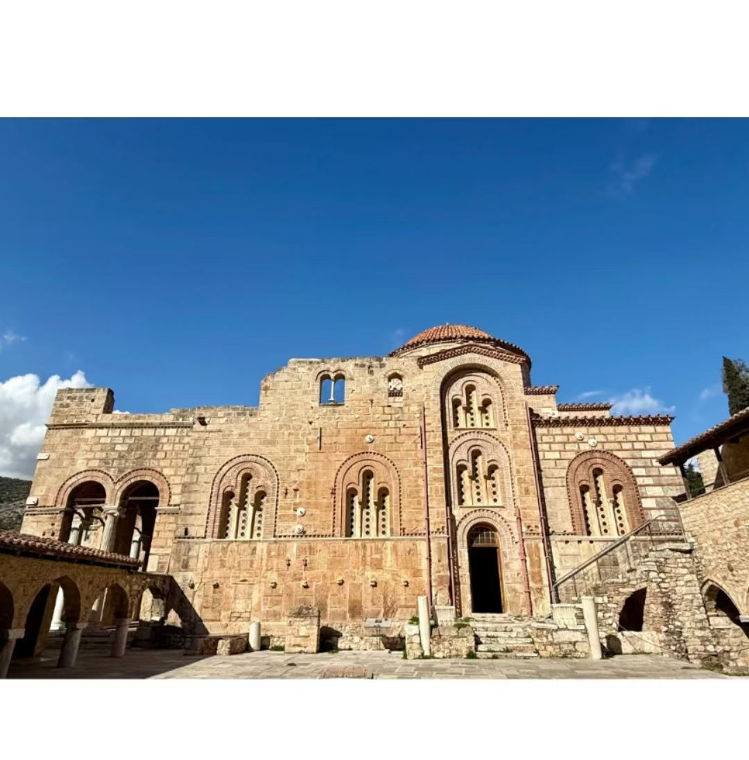 希臘+科林斯運河+邁錫尼+阿波羅神廟+納夫普利翁【雅典來回】