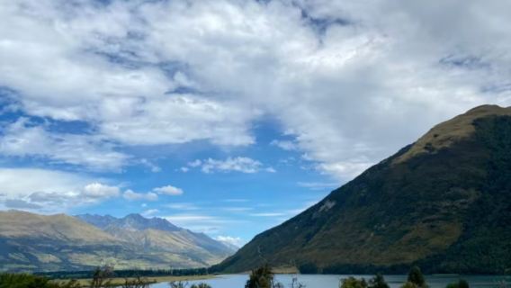 紐西蘭皇后鎮+格林奇諾+天堂公路+紅房子+天鵝湖潟湖步道