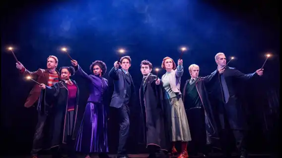ตั๋วชมการแสดงบรอดเวย์ Harry Potter and the Cursed Child ในนิวยอร์ก