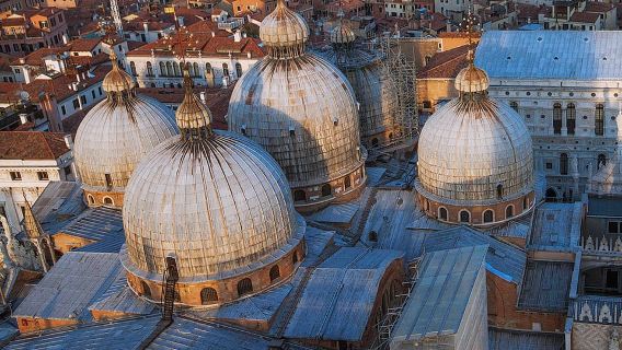 Recorrido a pie completo por Venecia: Palacio Ducal y San Marcos