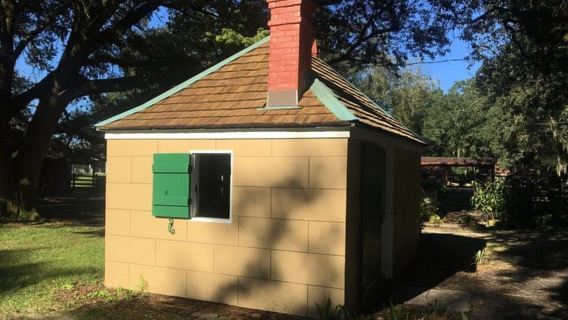 New Orleans: Lawatan Ladang Laura dengan Pengangkutan