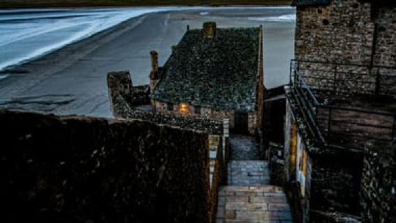 Bayeux to Mont Saint-Michel Shuttle with Abbey Tickets