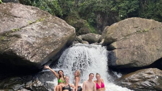 San Juan: Yunque & Piñones Hike Tour with a Local