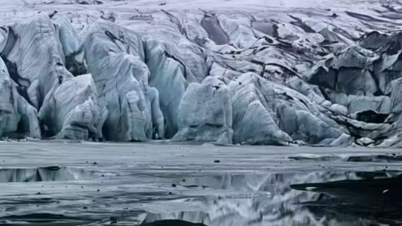 冰島索爾黑馬冰川+斯科加瀑布+塞裡雅蘭瀑布一日遊