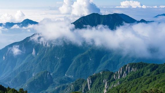 Excursion d'une journée à la villa Meilu du Mont Lushan, Hanpokou et la cascade Sandiequan à Jiujiang, Jiangxi avec service en anglais