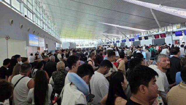 Priority Fast Track Tan Son Nhat