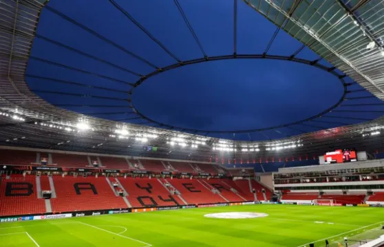 拜耳球場-德甲 歐冠-勒沃庫森主場門票不限人群【沉浸式體驗德甲足球魅力】