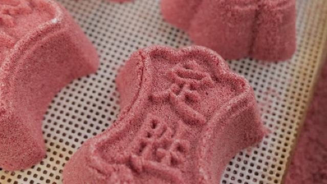 Expérience culinaire chinoise [Promenade le long du Grand Canal de Hangzhou et du pont Gongchen + Fabrication de pâtisseries traditionnelles de Hangzhou]