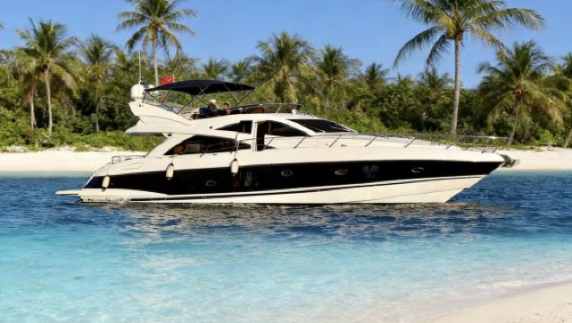 【海口遊艇包船】華彩海口灣65英尺3層進口豪華遊艇包船出海～觀光商務接待支援生日求婚定制