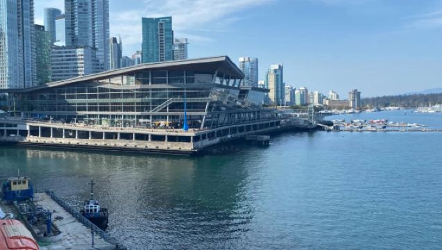 加拿大全境：旅遊陪同 | 多倫多/溫哥華/卡爾加里/列治文/蒙特利爾| 行程規劃訂製 可訂製包車（自由行地接）