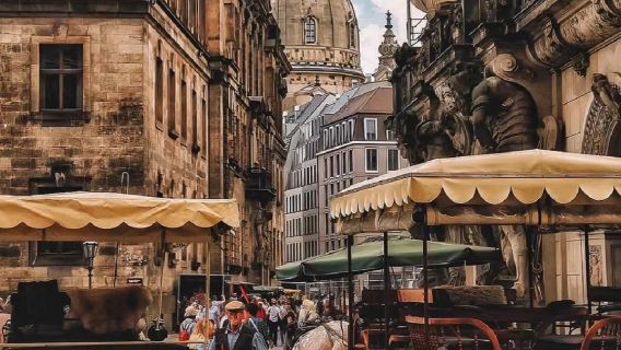 Deutschland - Berlin - Reiseleiter/Führung & Messen & Geschäftsübersetzung & Begleitung bei Inspektionen & Gruppenstudienreisen & verschiedene Sprachen verfügbar