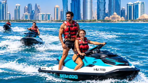 Doha: Passeio de Jet Ski em Alta Velocidade com Vista para o Skyline