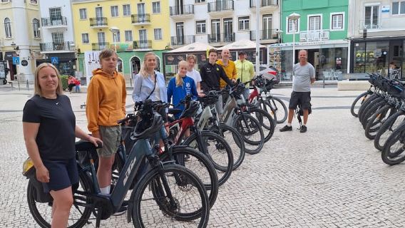 Nazaré E-Bike Tour-Traditions & Giant Waves