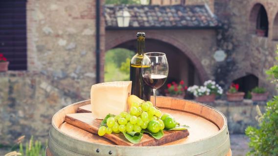 From Pisa or Lucca: Half-Day Tuscany Chianti Wine Tasting