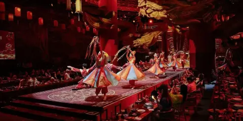 佛山禪城探秀 嶺南宮廷盛宴沉浸式體驗(嶺南盛宴+沉浸式劇情晚宴+特色美食+可選漢服換裝體驗+盛宴融古今+味