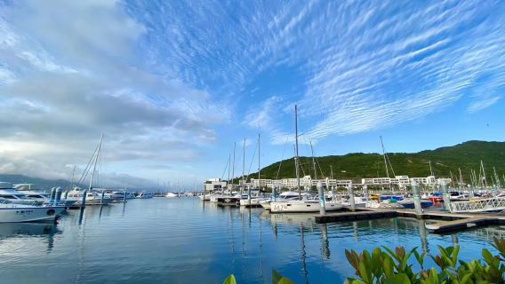 福建廈門遊艇租賃進口豪華遊艇帆船出海包船團建派對垂釣水上玩具【當地實體店+豪華KTV+DJ助興+遊艇寶貝+自選水上項目】