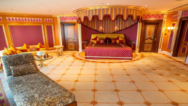 Dubai Attraction: Inside Burj Al Arab Tour