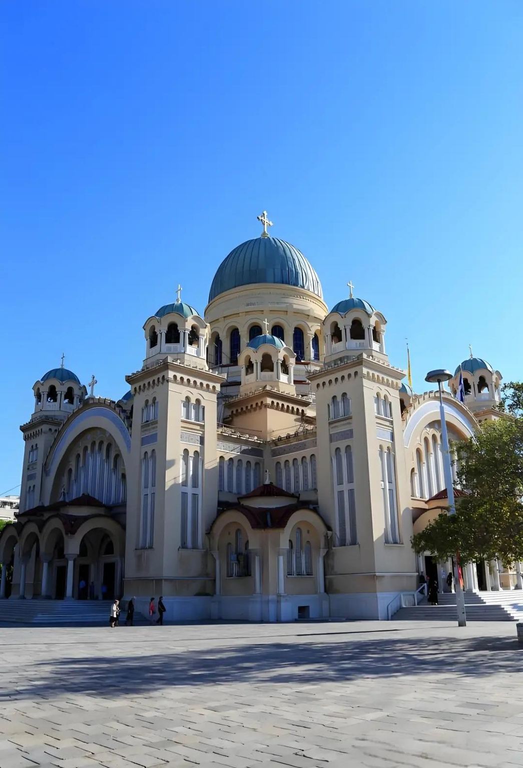 希臘雅典-帕特雷（聖安德烈大教堂+里奧大橋+酒莊）一日遊
