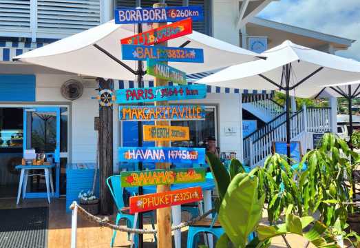 Airlie Beach 3 hr Sightseeing Explorer: Snaps & highlights AUD 90.16