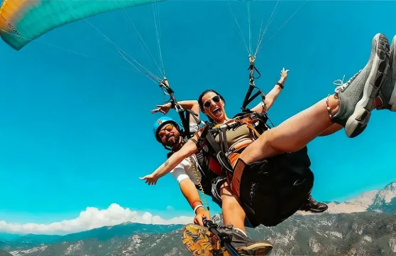 費特希耶滑翔傘飛行體驗【土耳其費特希耶滑翔傘跳島遊酒店接送含影片360度照片】