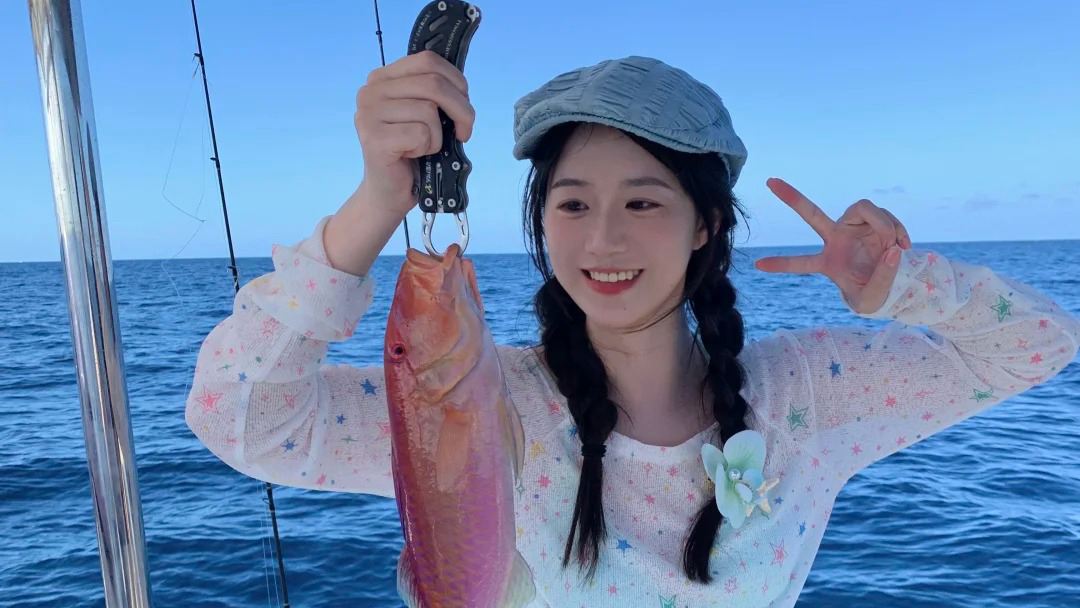 Pesca d'altura a Saipan, USA [noleggio barca per pesca a traina in mare aperto/pesca d'altura + snorkeling + barbecue BBQ + trasporto da/per l'hotel]