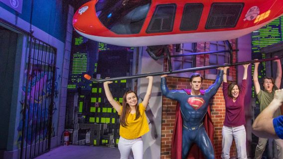 ICON Park: The Orlando Eye + Madame Tussauds o SEA LIFE Aquarium