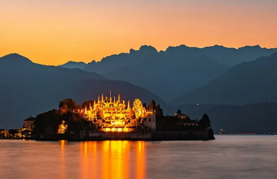 斯特雷薩：馬焦雷湖及博羅梅安群島日落郵輪之旅