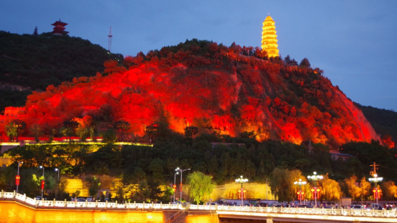 1-day tour to Baota Mountain + Zaoyuan former site + Yan'an Revolution Memorial Hall + Wangjiaping + Yangjialing