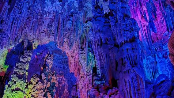 ทริปส่วนตัววันเดียว หยางซั่ว-กุ้ยหลิน: ไกด์ภาษาอังกฤษ, เคเบิลคาร์, ถ้ำ และโชว์ยามค่ำคืน