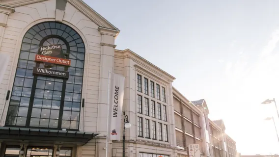 Salzburg Outlet Shopping: Self-Driving Package to McArthurGlen Salzburg
