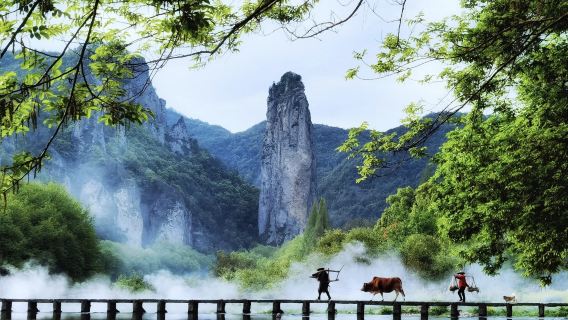Lawatan Sehari Sewaan Peribadi ke Tarikan Pelancongan Jinyun Xiandu + Kampung Kuno Heyang [Pakej Persendirian Tanpa Pengangkutan Pelancong]