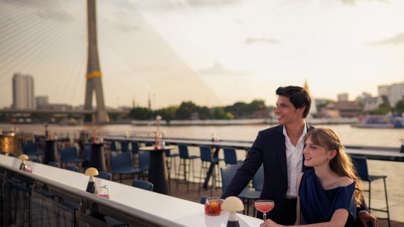 Dinner cruise: Saffron cruise | Thai course meal (4 courses + 1 welcome drink)