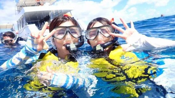 Mergulho com snorkel de 3 horas nas Ilhas Kerama, Okinawa, Japão (águas cristalinas azuis de Kerama + cenário duplo de corais e tartarugas)