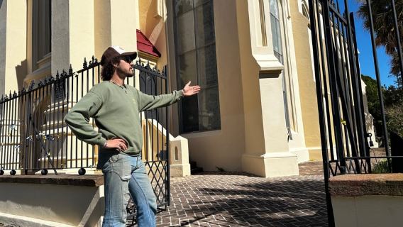 Charleston: Pirates and Ghosts Guided Walking Tour