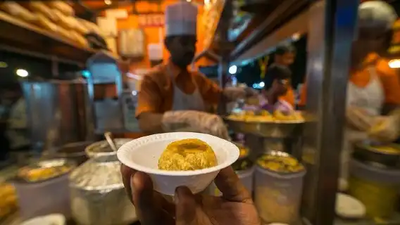 Street Food Tour:Listed in the 20 best food tours by The Guardian