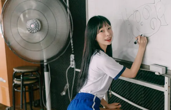 挪威奧斯陸Trip Moments【約拍跟拍婚拍街拍抓拍航拍攝影攝像/多語言翻譯/動作指導】