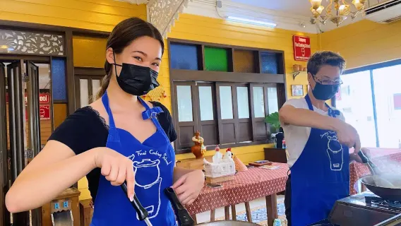 Bangkok Sompong Thai Cooking Class [Thailändischer Kochkurs]