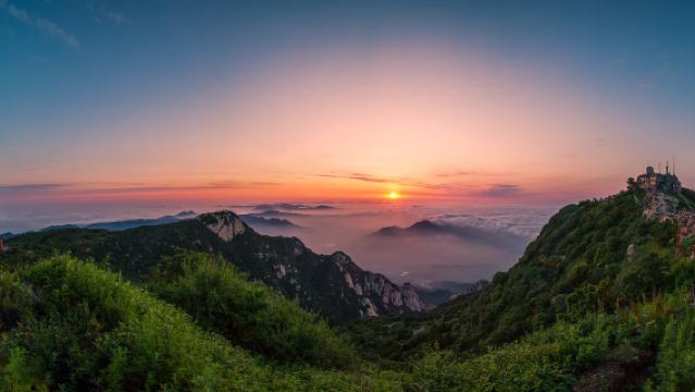 Mount Taishan Scenic Area Sunrise Viewing Evening Session Admission Ticket + Skip-the-Line Service + One-Way Shared Transfer Shuttle Bus for Sunrise Viewing Special Line