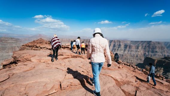 Las Vegas: Grand Canyon West & Hoover Dam Tour + Breakfast
