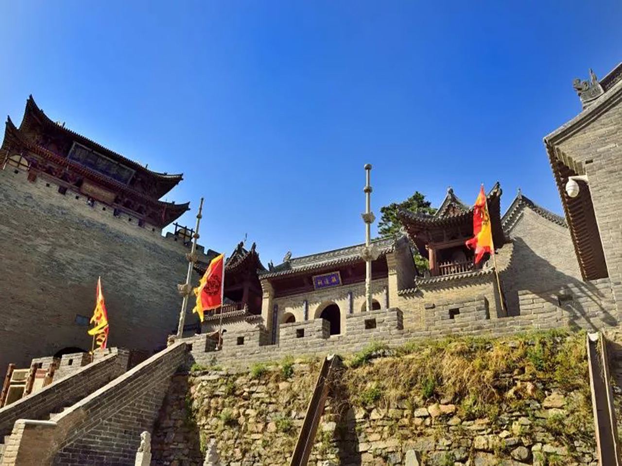 雁門關+懸空寺+應縣木塔包車或共乘一日遊|含單程高速高鐵接駁