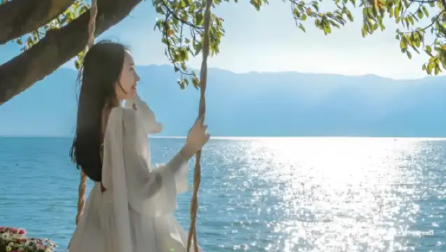 麗江+雙廊古鎮+聖托里尼+午餐+大理古城+網紅S彎+保證純玩