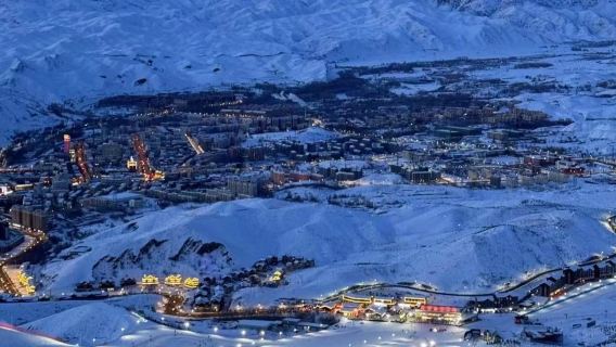 Viaggio sciistico nello Xinjiang settentrionale|Monte del Generale/Cocotohai|Istruttore privato di sci|Tutto organizzato per te