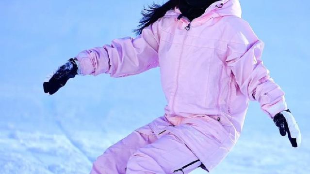 【雪地ATV+亞布力3小時滑雪+全套雪服裝備+西站接駁】