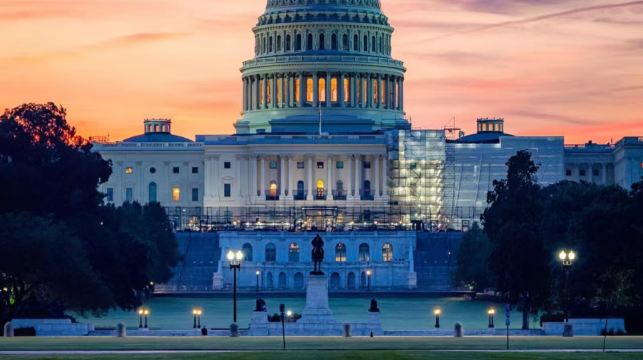 五角大樓+美國國會大廈+白宮+林肯紀念堂+越戰紀念碑包車一日遊