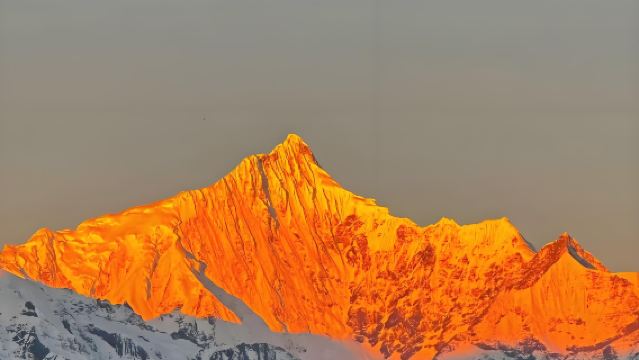 梅里雪山國家公園一日遊【純玩、精品特價團、不限氧氣、防寒服、贈旅拍】