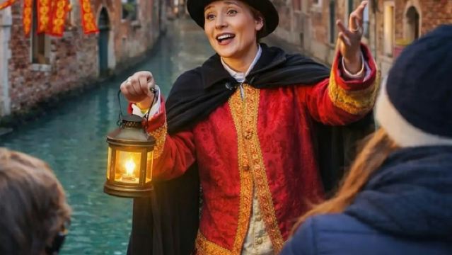 Carnival Tour - De Wandelende Theatervoorstelling