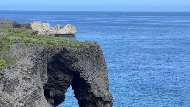 沖繩萬座毛+古宇利大橋+海洋博公園+沖繩鄉土村+美國村一日遊